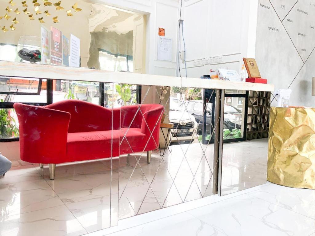 Collection O 31 The Batik Bed And Coffee Bandung Hotel Ngoại thất bức ảnh